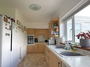 Photo 13- click for photo gallery